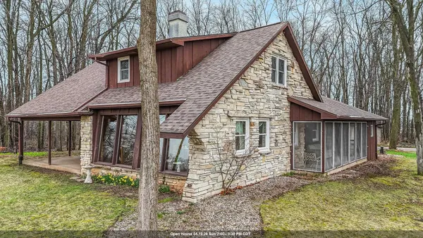 $425,000 | N9237 County Road North, Appleton, WI 54915