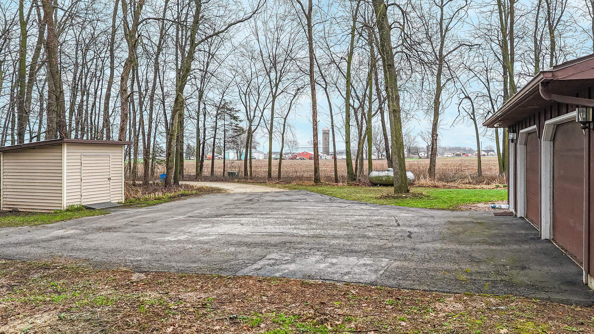 N9237 County Road North Appleton, WI 54915 - Photo 38 of 45