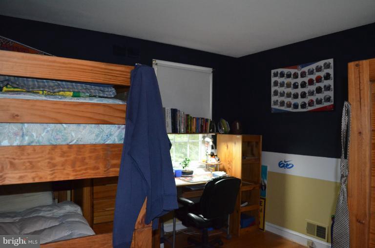 727 Chapel Ridge Road Lutherville-Timonium, MD 21093 - Photo 13 of 23 Bedroom
