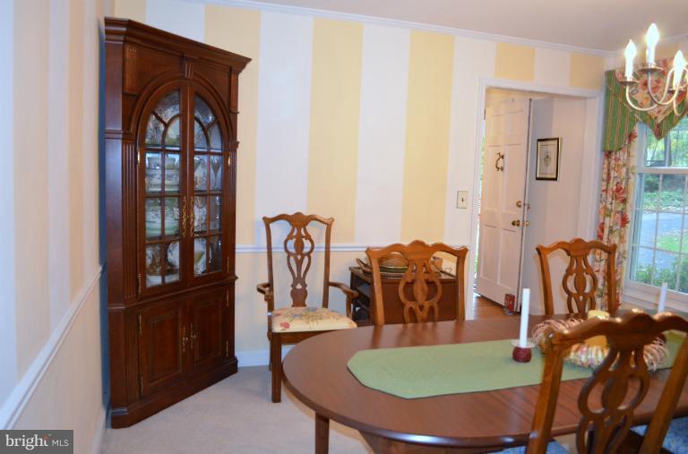 727 Chapel Ridge Road Lutherville-Timonium, MD 21093 - Photo 15 of 23 Dining Room
