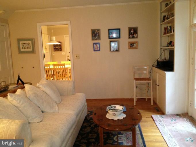 727 Chapel Ridge Road Lutherville-Timonium, MD 21093 - Photo 22 of 23 Family Room