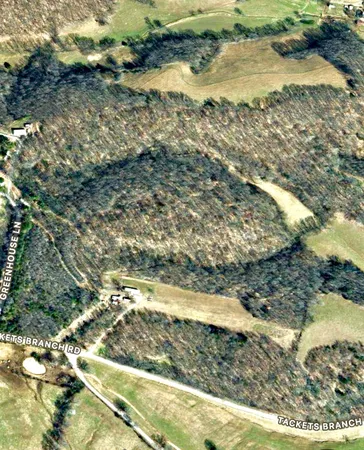 $385,000 | 2490 Tackets Branch Road, Prospect, TN 38477