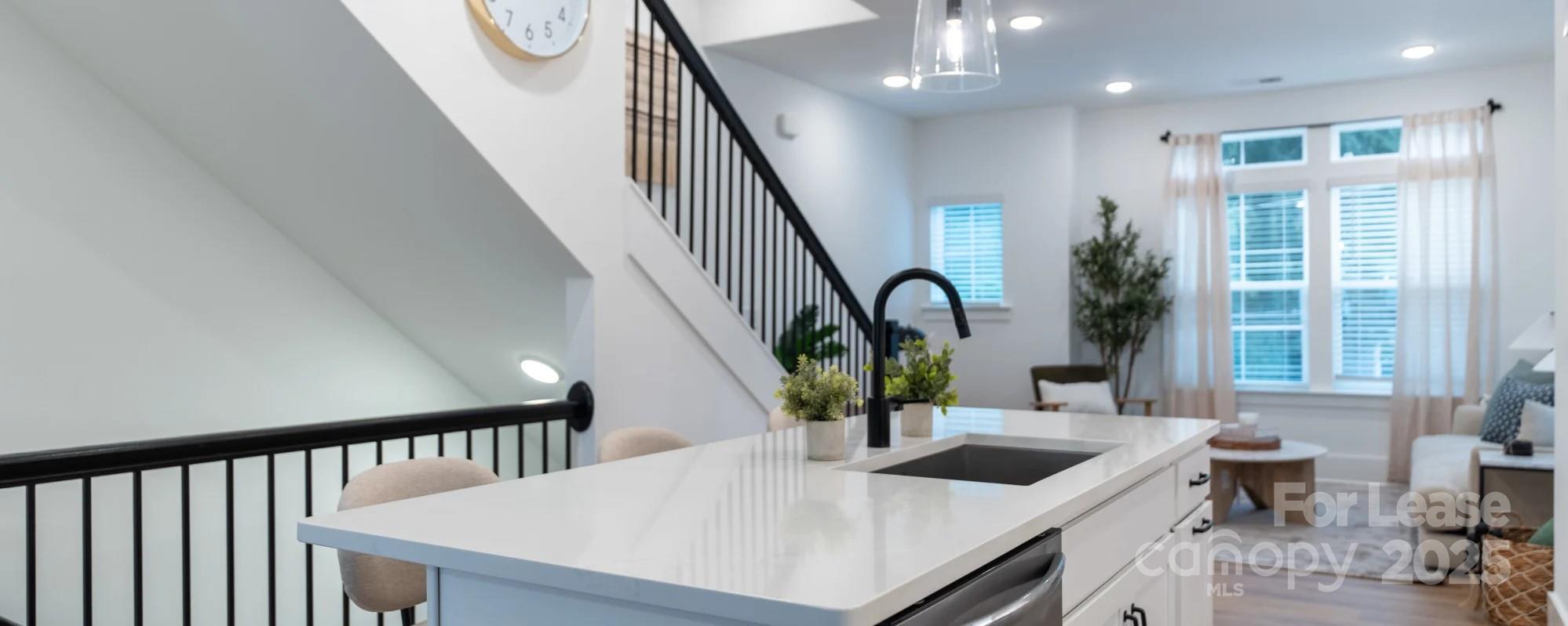 2735 Rozzelles Ferry Road Charlotte, NC 28208 - Photo 9 of 25