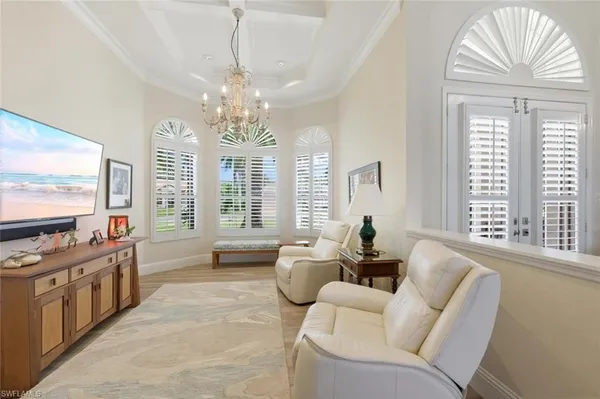 $1,399,900 | 2076 Imperial Circle, Naples, FL 34110