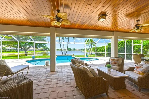 $1,399,900 | 2076 Imperial Circle, Naples, FL 34110
