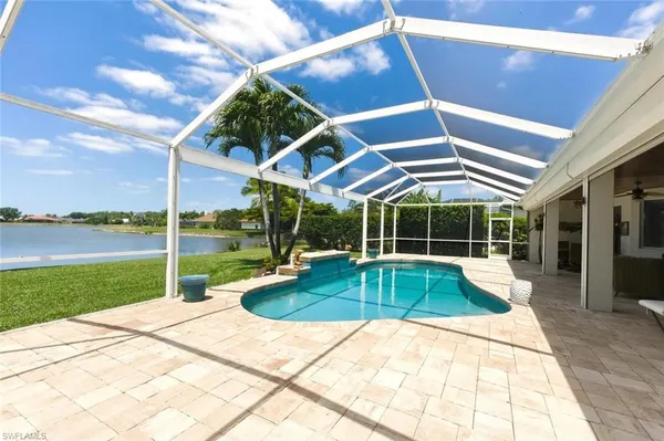 $1,399,900 | 2076 Imperial Circle, Naples, FL 34110