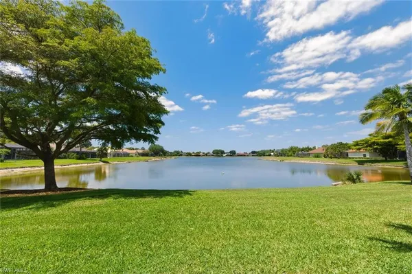 $1,399,900 | 2076 Imperial Circle, Naples, FL 34110