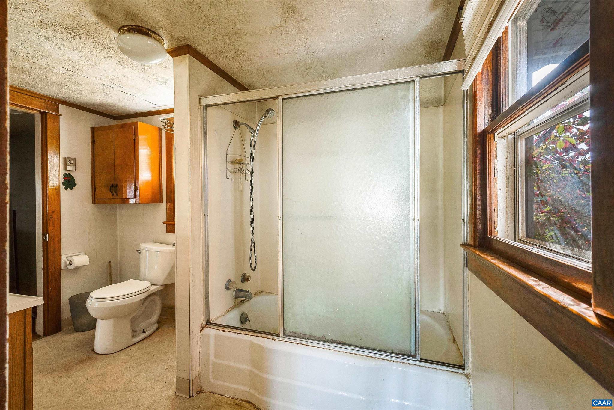 613 6th Street Shenandoah, VA 22849 - Photo 22 of 54