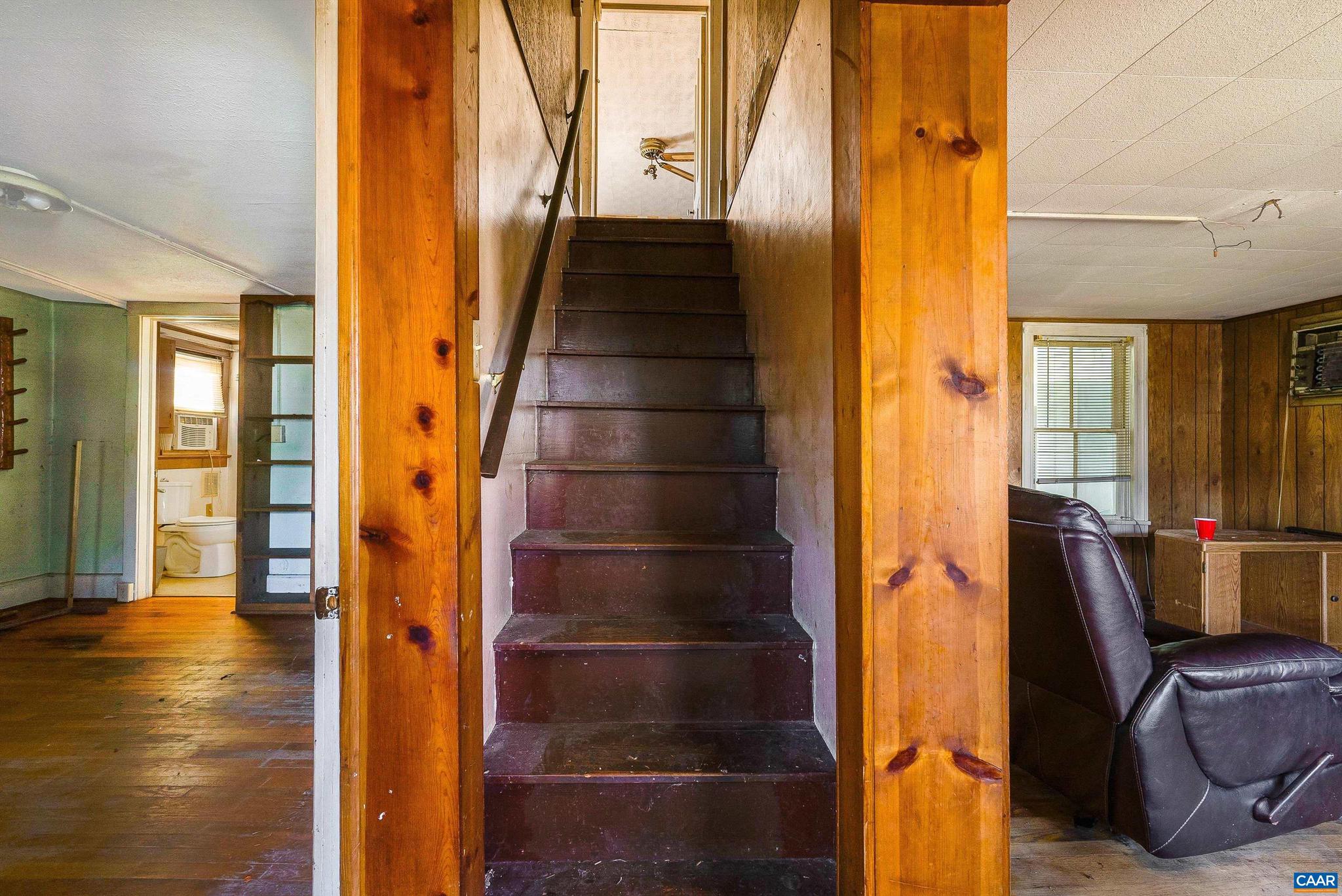 613 6th Street Shenandoah, VA 22849 - Photo 23 of 54