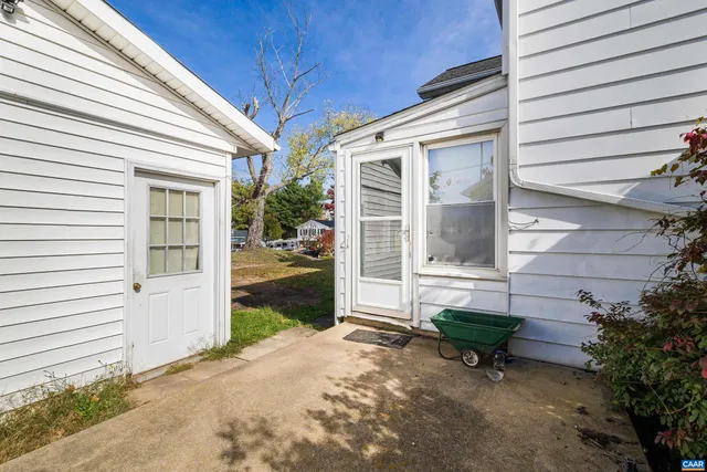 $125,000 | 613 6th Street, Shenandoah, VA 22849