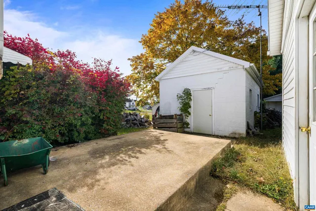 $125,000 | 613 6th Street, Shenandoah, VA 22849