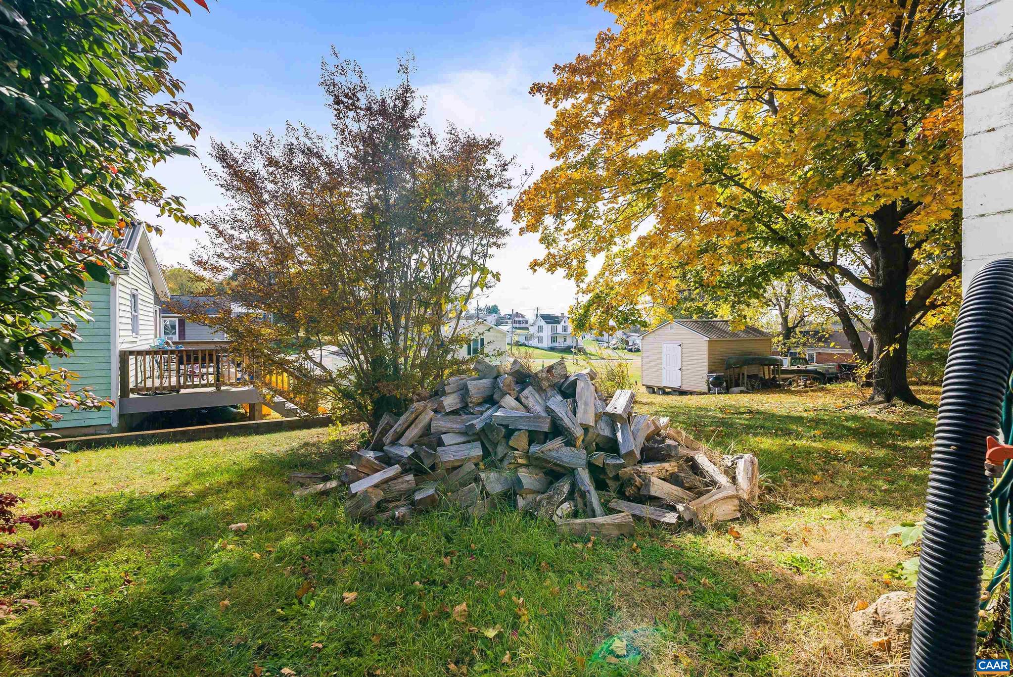 613 6th Street Shenandoah, VA 22849 - Photo 35 of 54