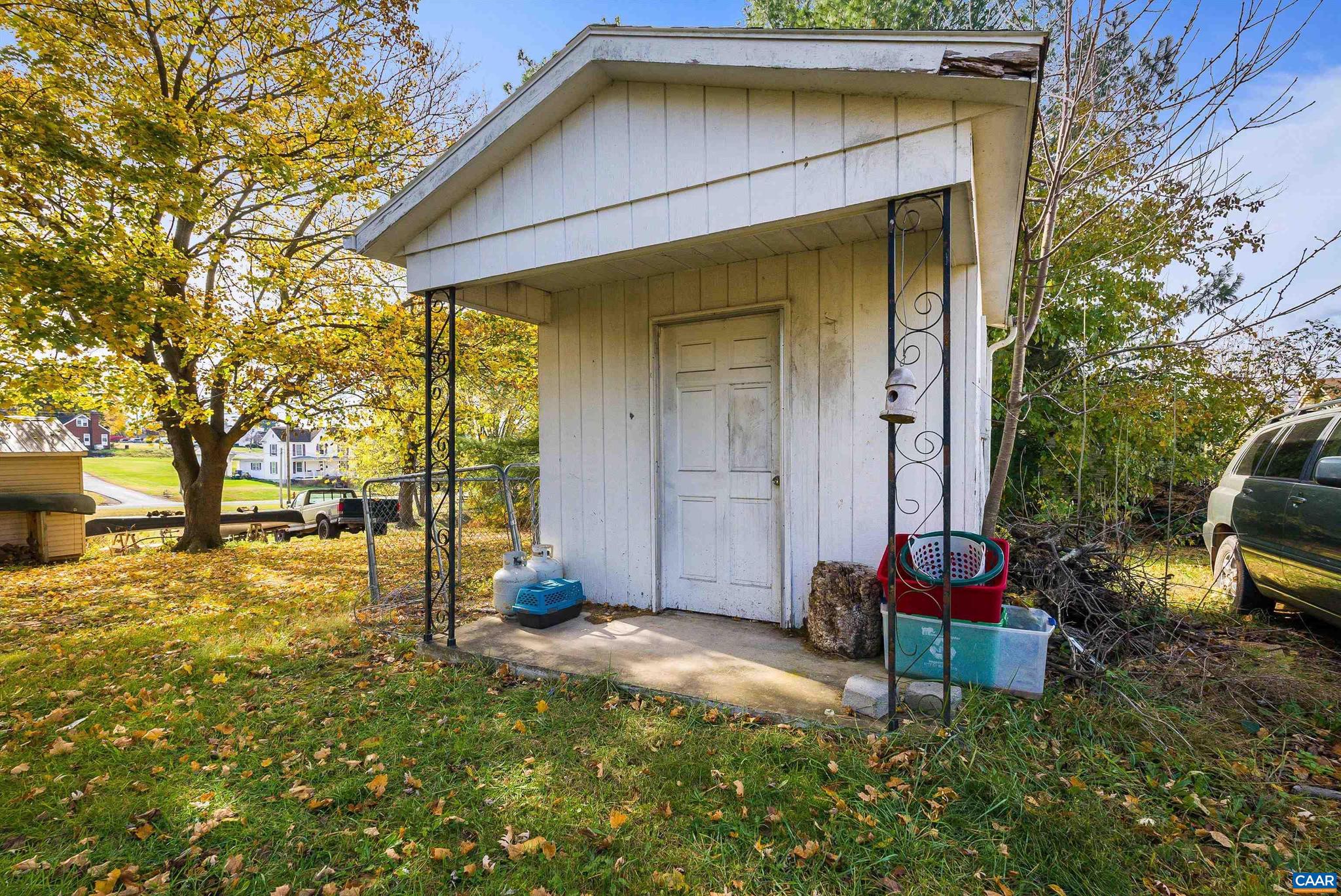 613 6th Street Shenandoah, VA 22849 - Photo 42 of 54