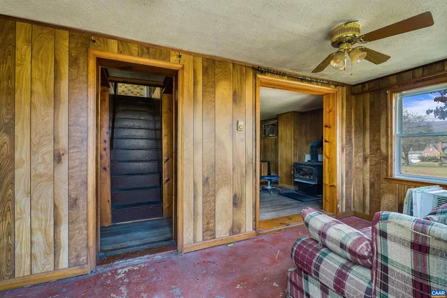 $125,000 | 613 6th Street, Shenandoah, VA 22849