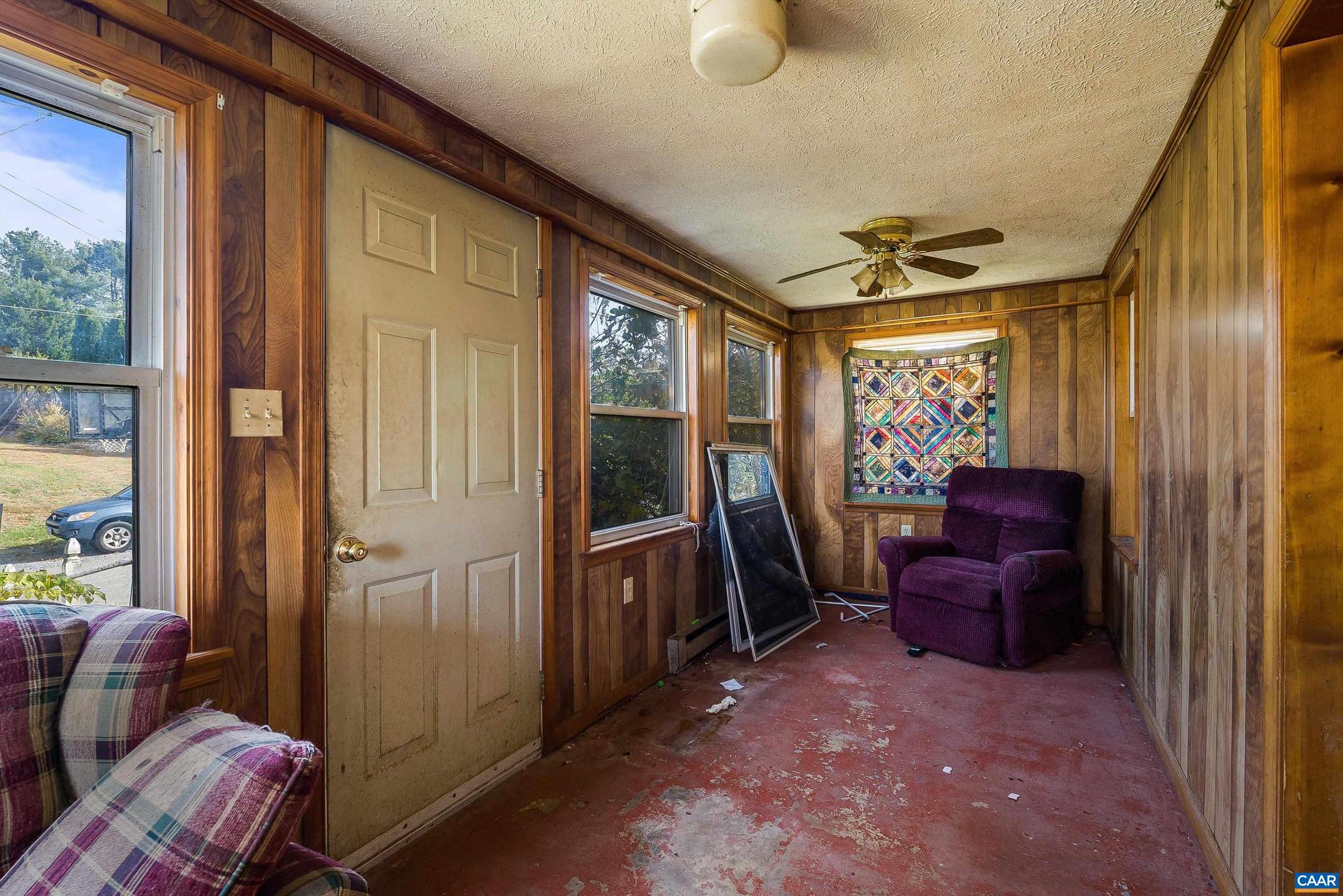 613 6th Street Shenandoah, VA 22849 - Photo 10 of 54