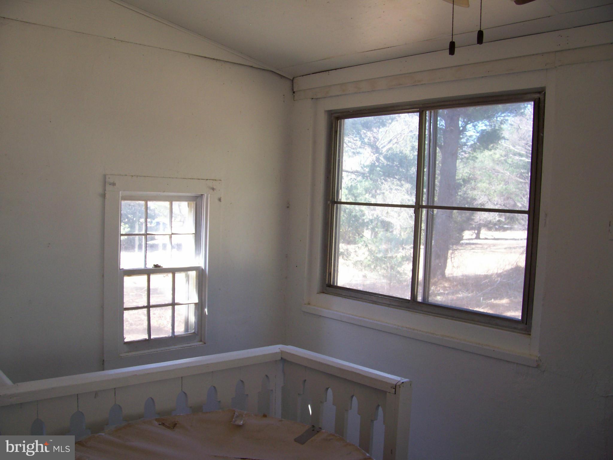 412 Lincoln Road Middleburg, VA 20117 - Photo 17 of 26 Stairway to the basement