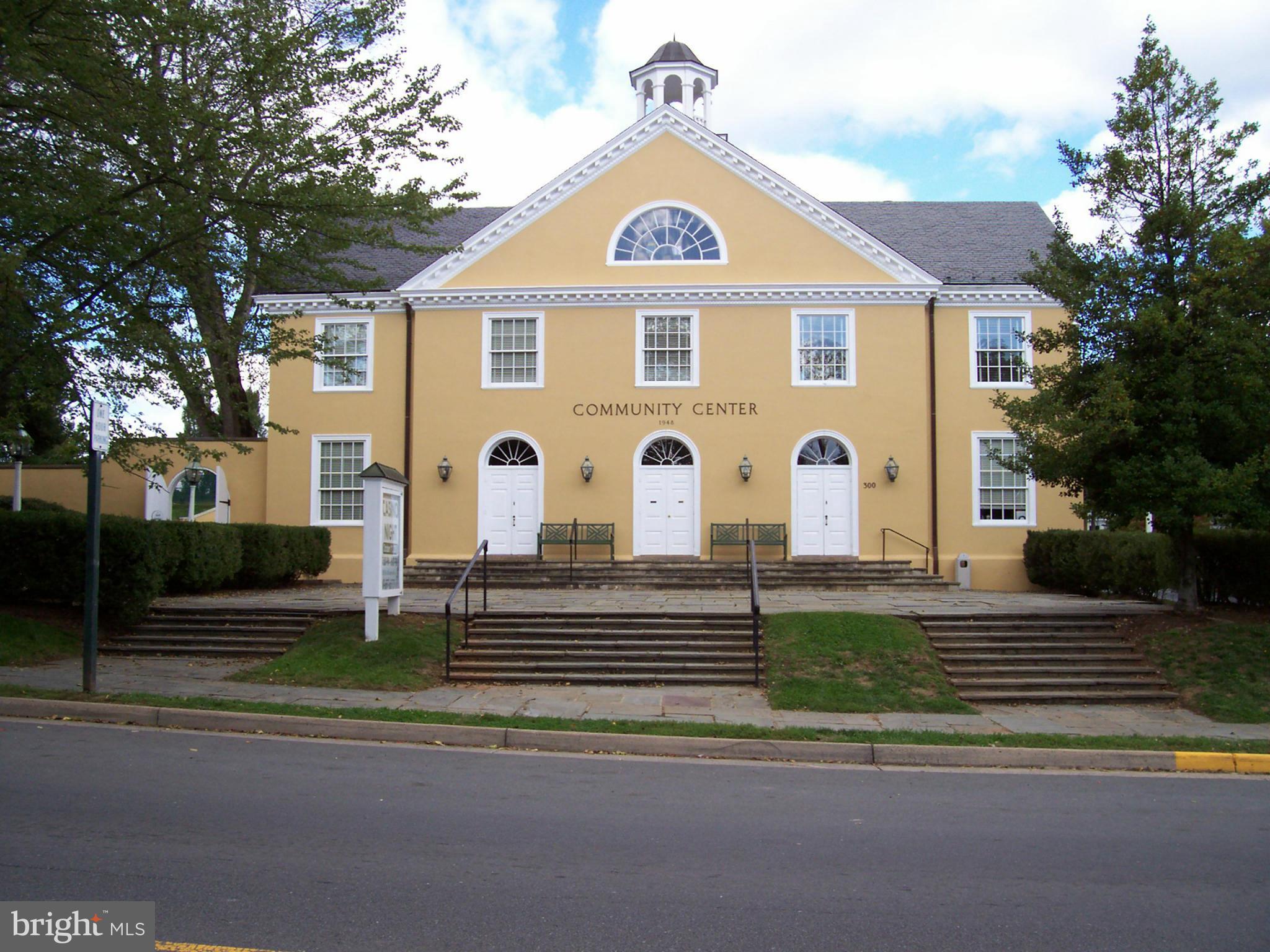 412 Lincoln Road Middleburg, VA 20117 - Photo 24 of 26 Community Center