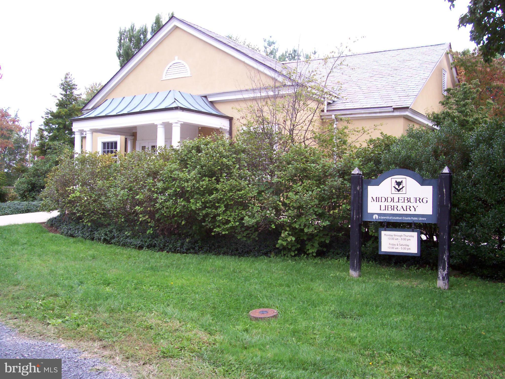 412 Lincoln Road Middleburg, VA 20117 - Photo 25 of 26 Community Library