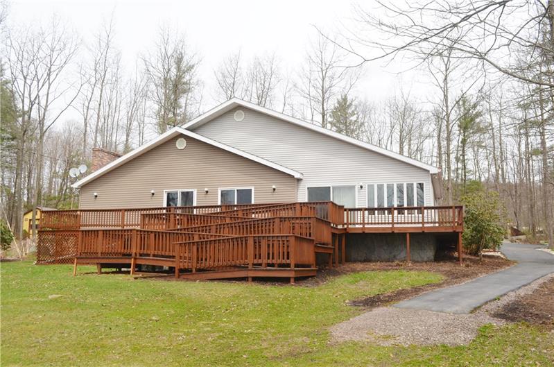 201 Hickory Road Friedens, PA 15541 - Photo 1 of 25 Gallery Image 1