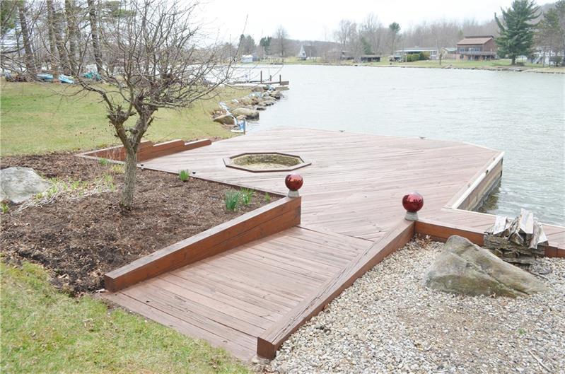201 Hickory Road Friedens, PA 15541 - Photo 3 of 25 Gallery Image 3