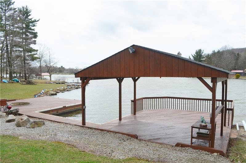 201 Hickory Road Friedens, PA 15541 - Photo 4 of 25 Gallery Image 4