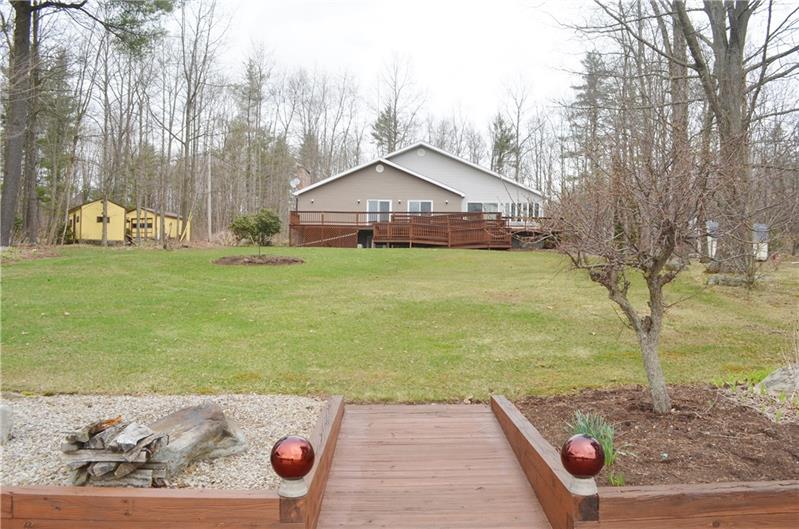 201 Hickory Road Friedens, PA 15541 - Photo 5 of 25 Gallery Image 5