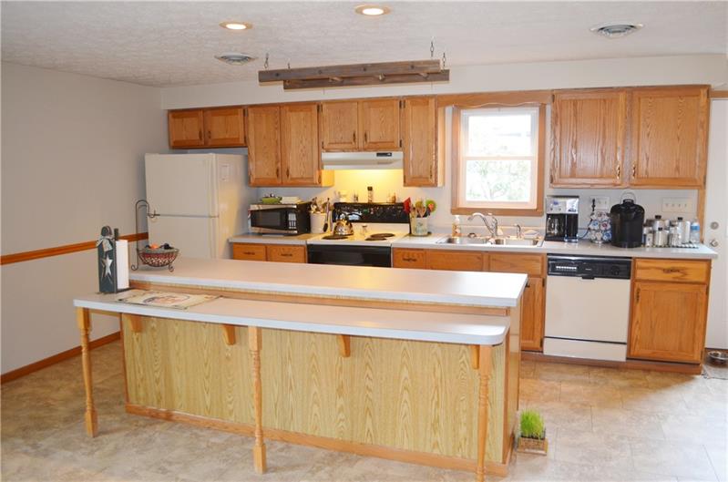 201 Hickory Road Friedens, PA 15541 - Photo 7 of 25 Gallery Image 7