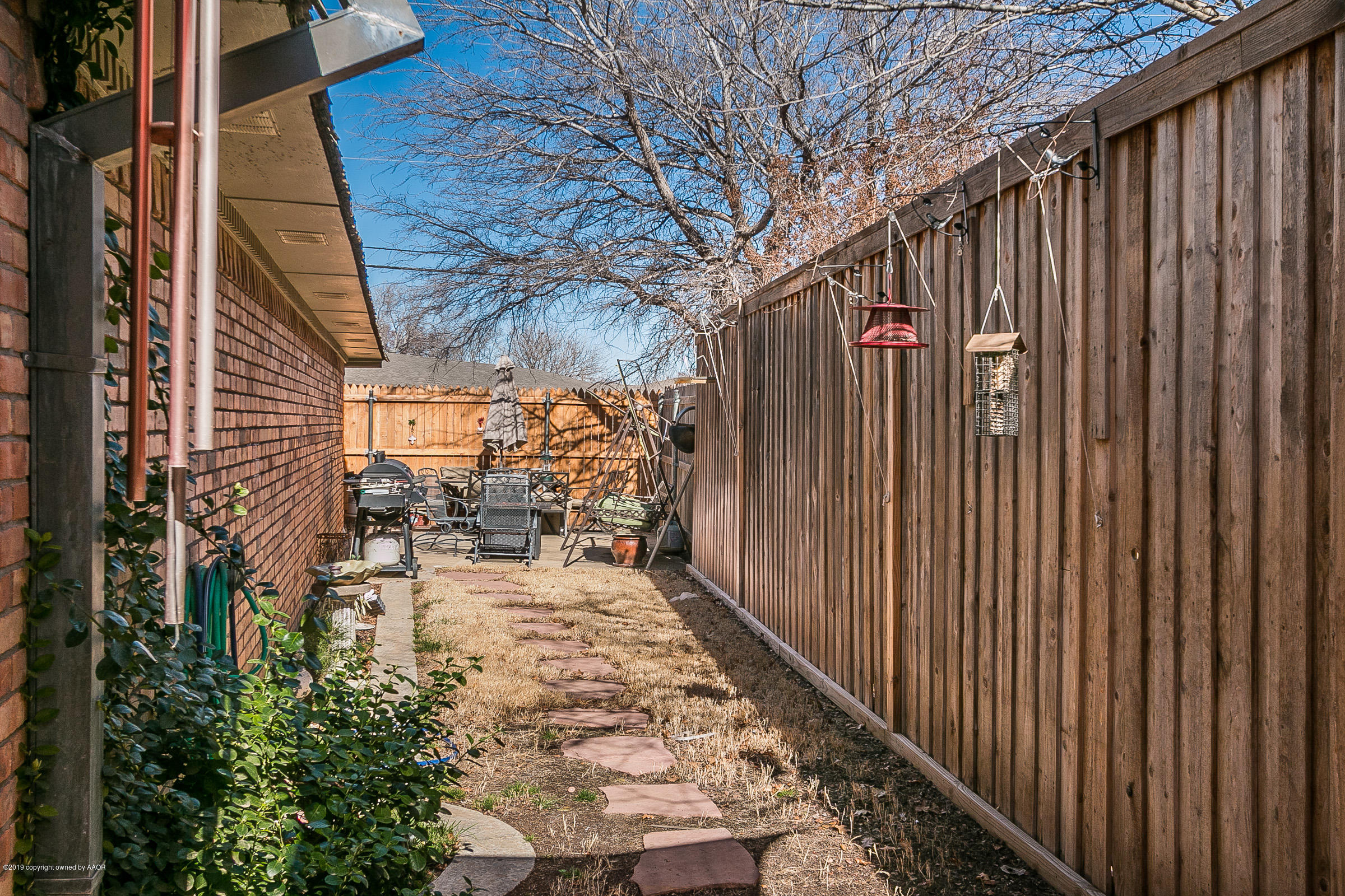 6122 Belpree Road Amarillo, TX 79106 - Photo 31 of 34 Side Yard