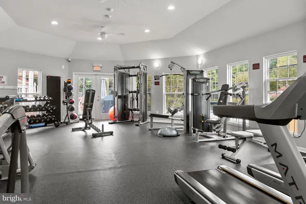 $330,000 | 1021 Leeward Way, Unit 1023, Solomons, MD 20688