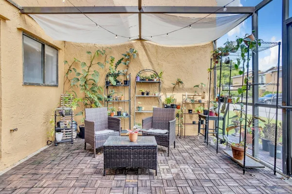 $3,200 | 8033 Northwest 71st Court, Unit 8033, Tamarac, FL 33321