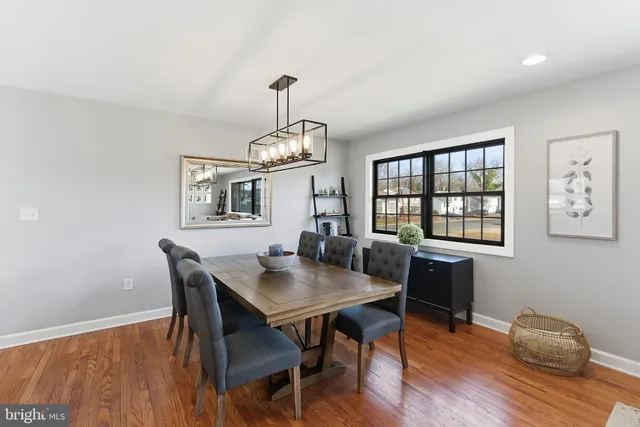 $529,900 | 25 Whitman Road, Hamilton, NJ 08619