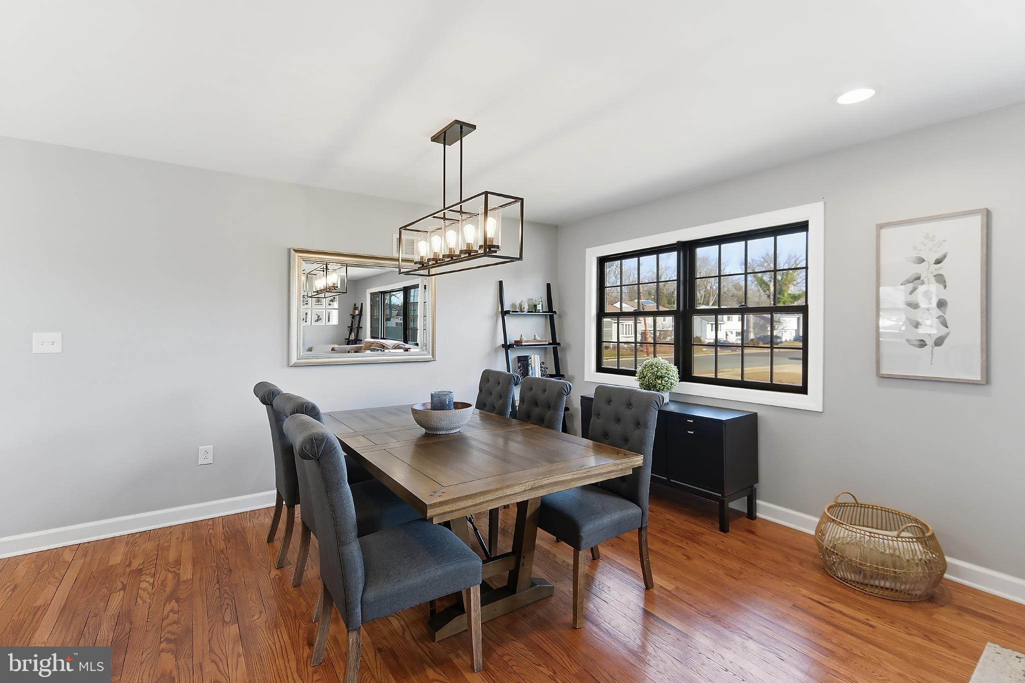 25 Whitman Road Hamilton, NJ 08619 - Photo 7 of 30 Modern dining space with natural light.