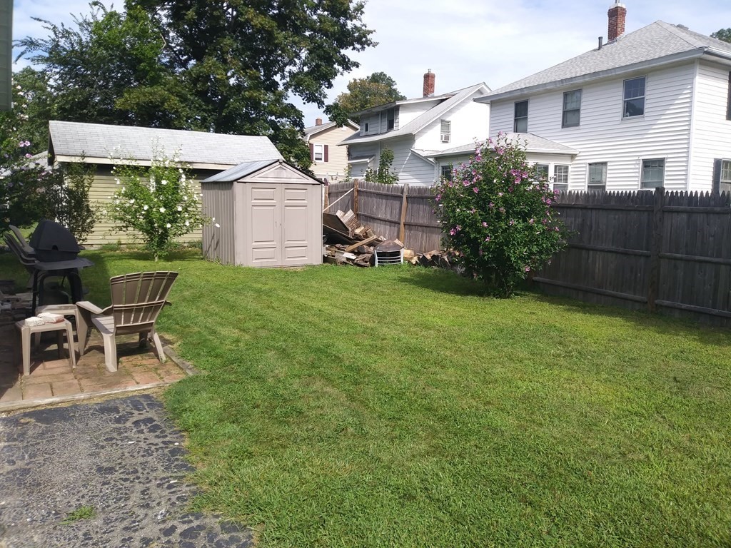 6 Brentham Road North Billerica, MA 01862 - Photo 4 of 8 Gallery Image 4