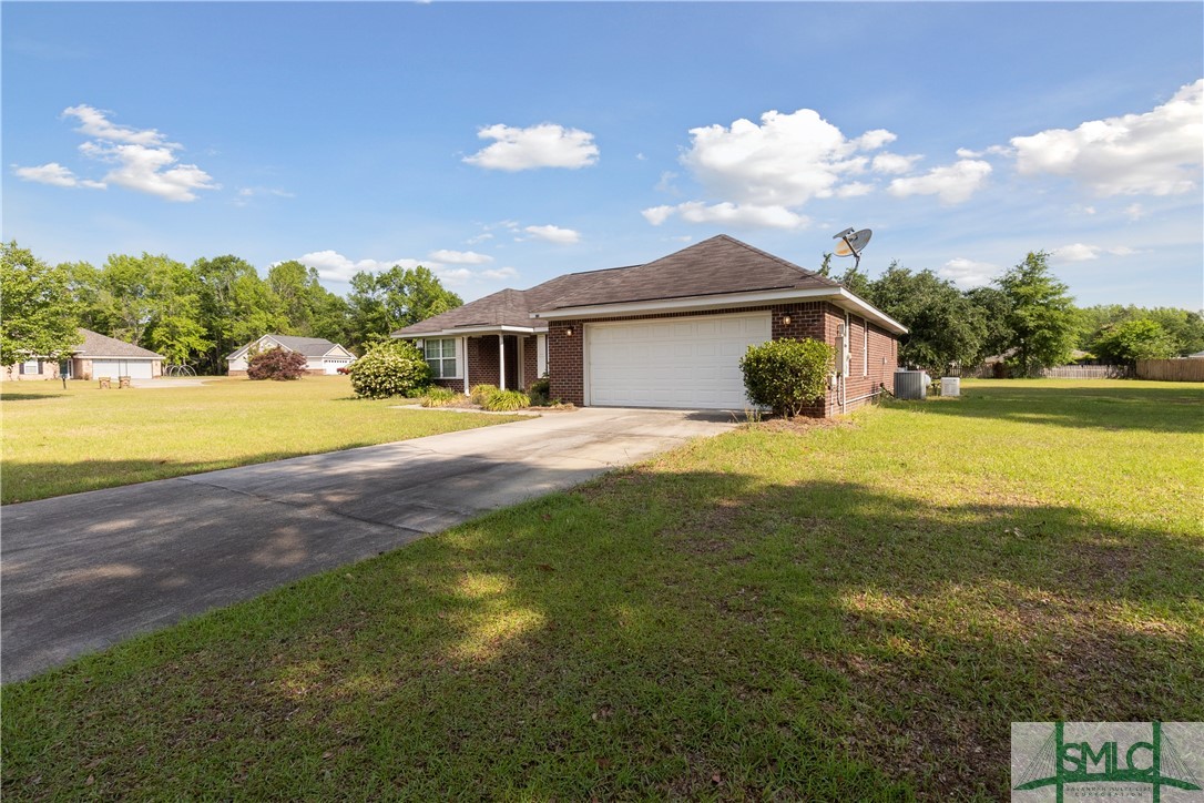 101 Rockingham Circle Bloomingdale, GA 31302 - Photo 2 of 25 Gallery Image 2