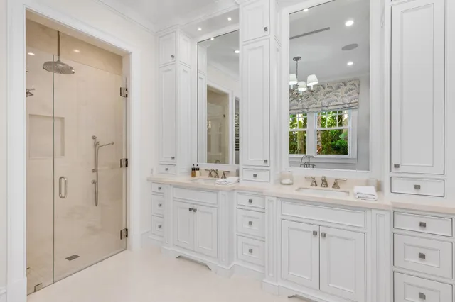 $65,000,000 | 1610 North Ocean Boulevard, Palm Beach, FL 33480