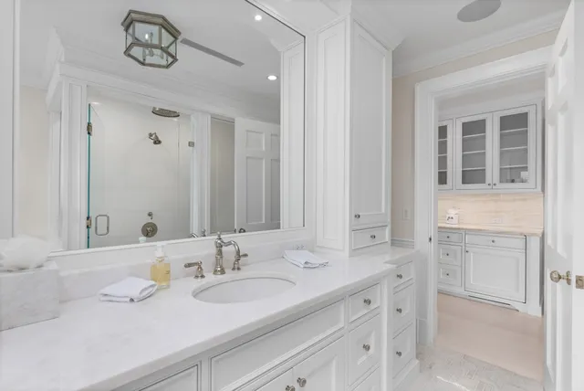 $65,000,000 | 1610 North Ocean Boulevard, Palm Beach, FL 33480