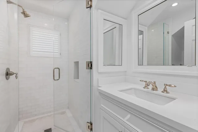 $65,000,000 | 1610 North Ocean Boulevard, Palm Beach, FL 33480