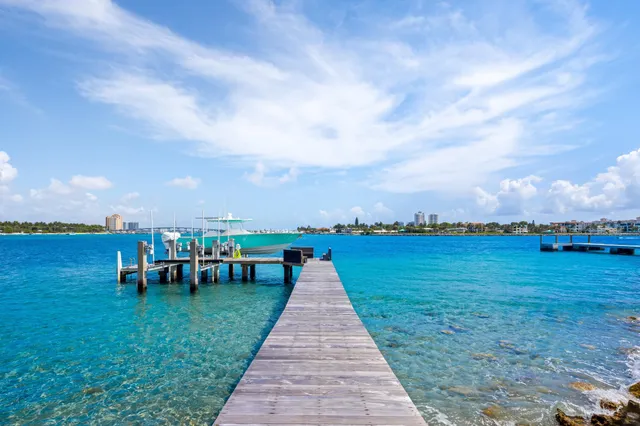 $65,000,000 | 1610 North Ocean Boulevard, Palm Beach, FL 33480