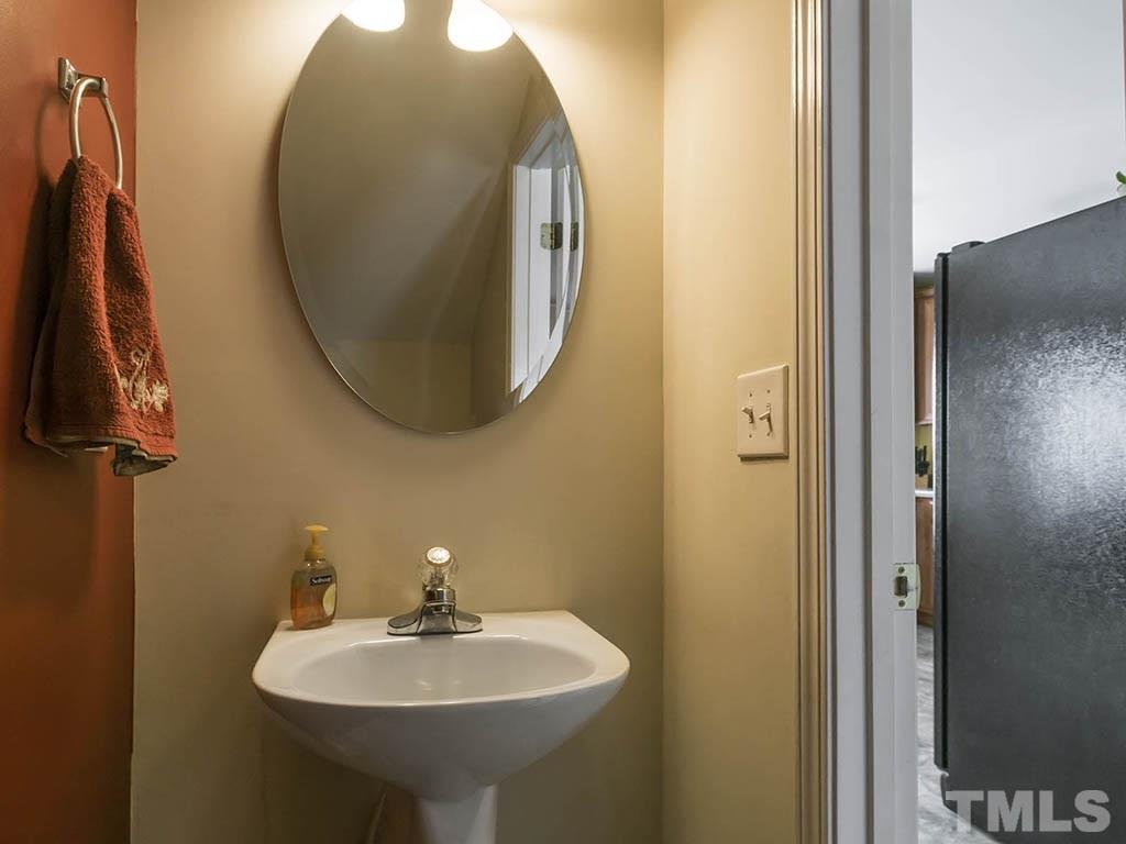 2500 Covington Loop Graham, NC 27253 - Photo 13 of 25 Gallery Image 13