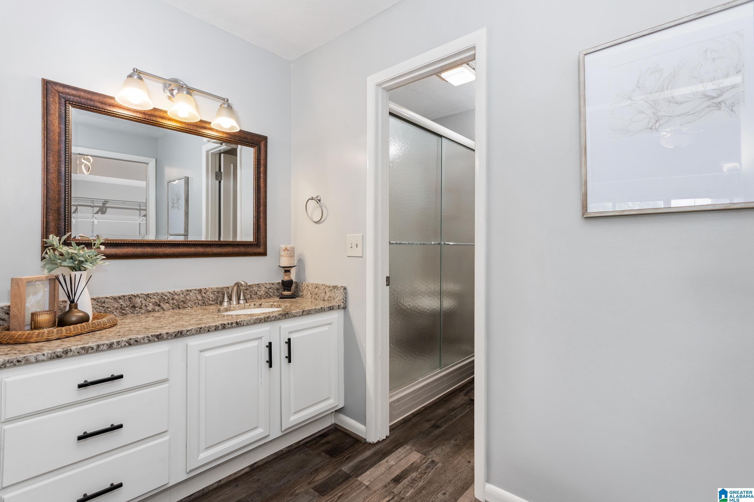 605 Paradise Isle, Unit 605 Riverside, AL 35135 - Photo 15 of 41