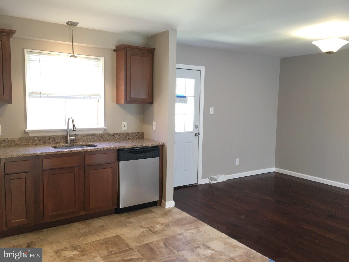 13 Old Albertson Road Hammonton, NJ 08037 - Photo 2 of 15 Gallery Image 2