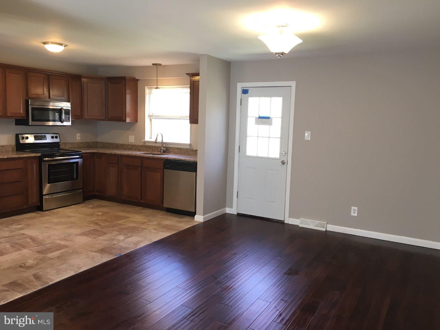 13 Old Albertson Road Hammonton, NJ 08037 - Photo 3 of 15 Gallery Image 3