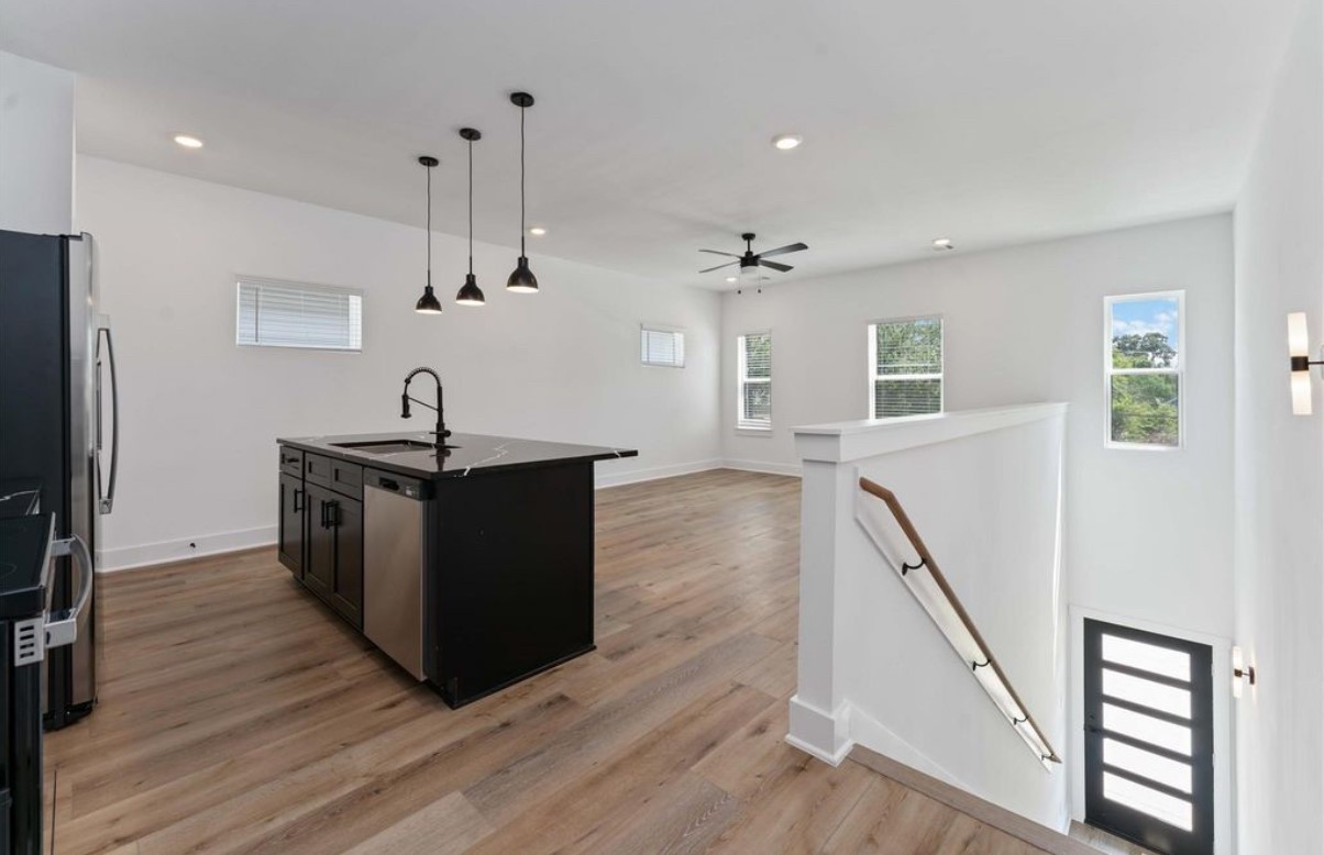 8023 Cora Street, Unit B Houston, TX 77088 - Photo 7 of 21