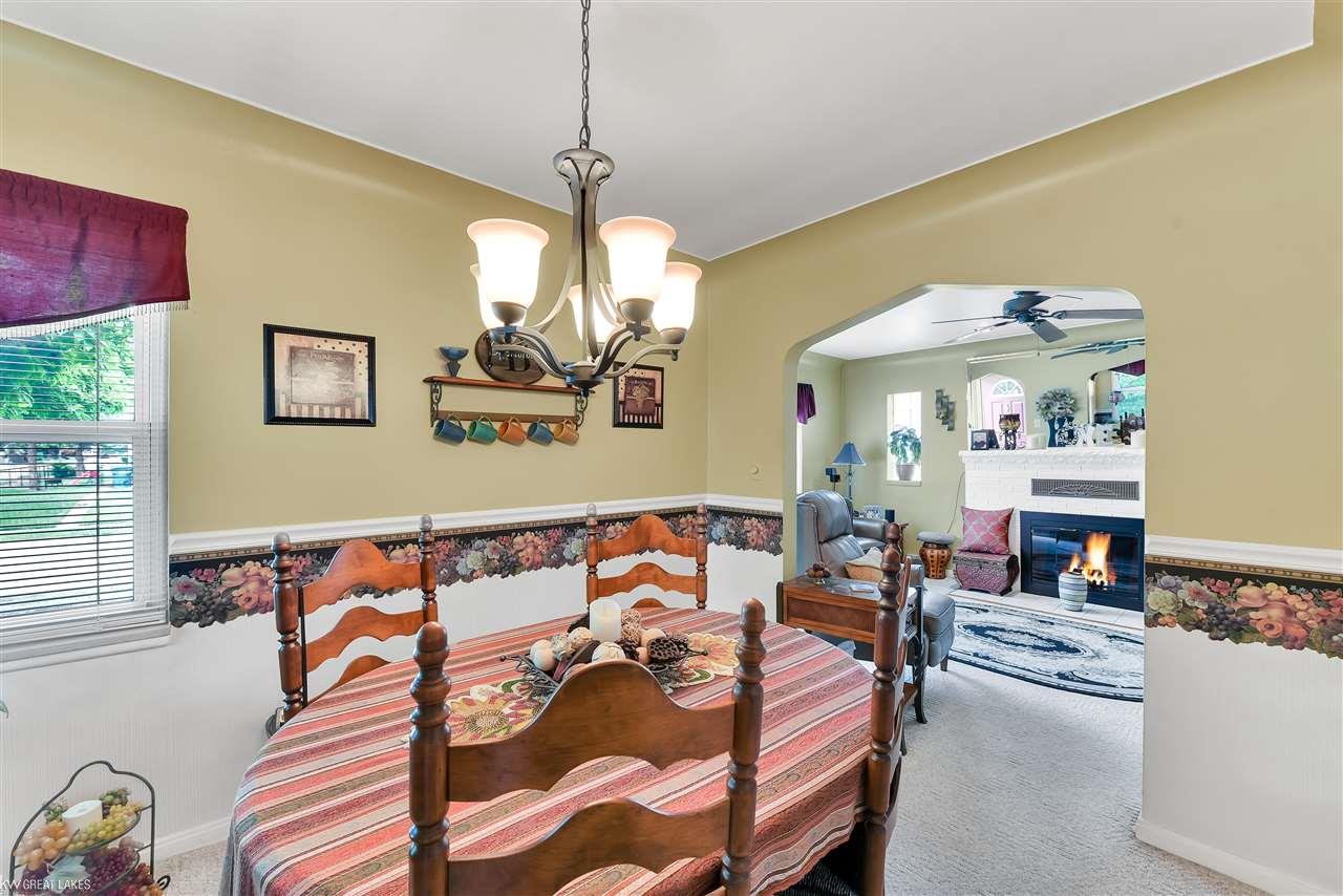 15702 Charles R Avenue Eastpointe, MI 48021 - Photo 13 of 32 50048738-12.JPG
