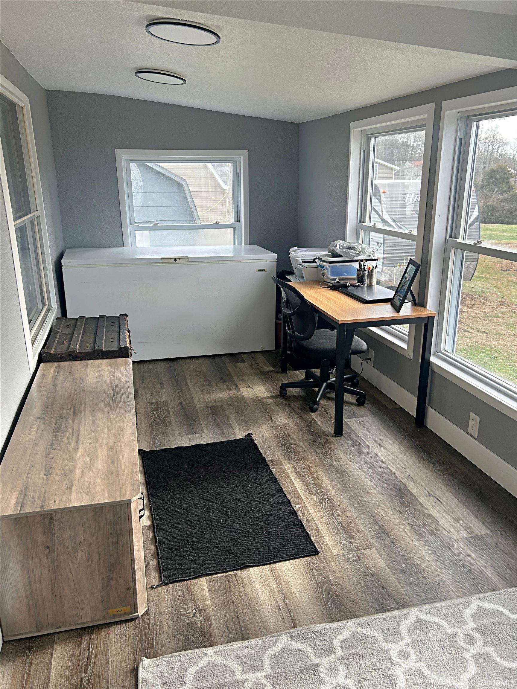 205 South Oak Street Loogootee, IN 47553 - Photo 22 of 26