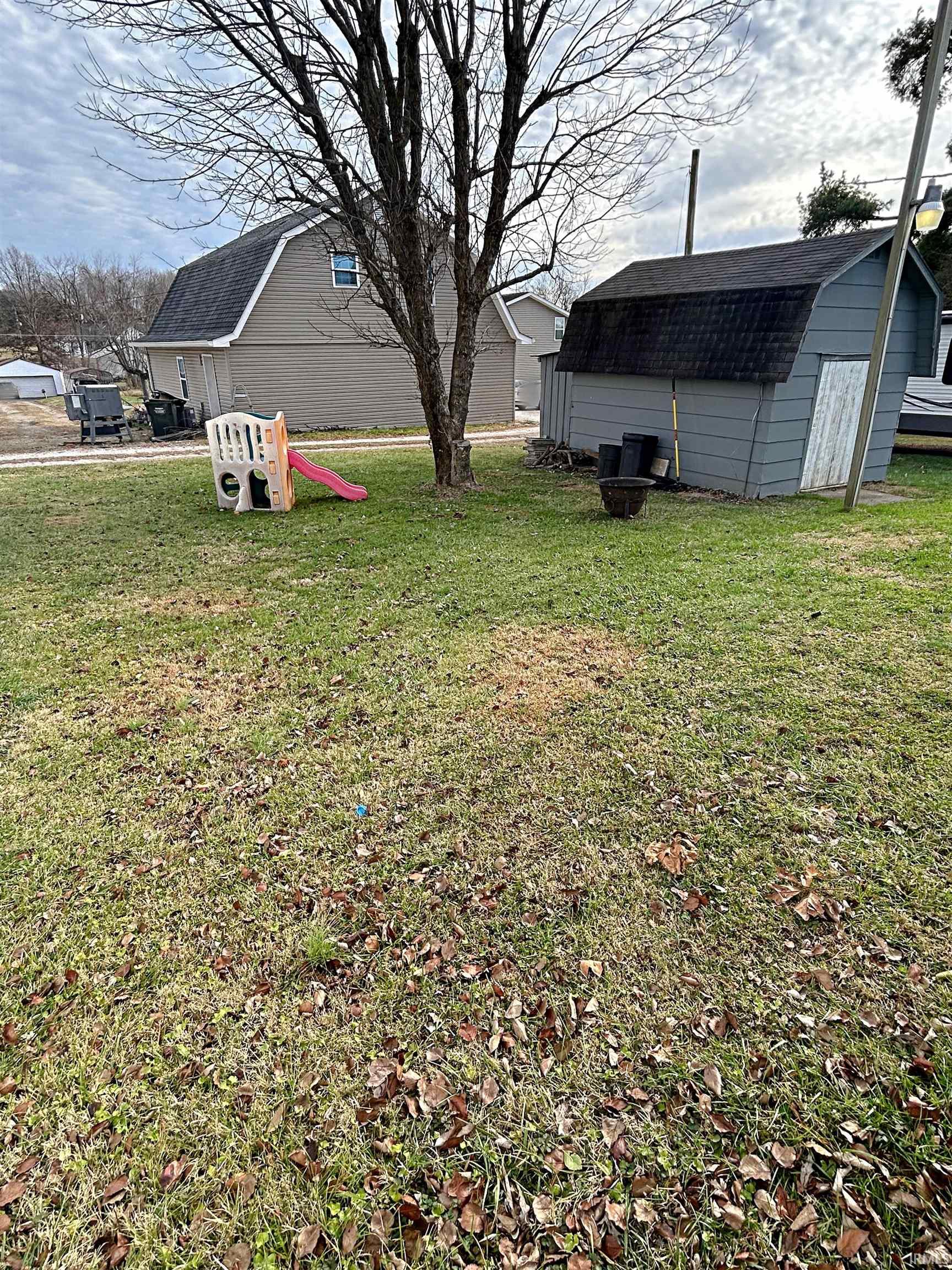 205 South Oak Street Loogootee, IN 47553 - Photo 24 of 26