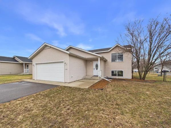 $299,900 | 619 Hackberry Drive, St. Joseph, MN 56374