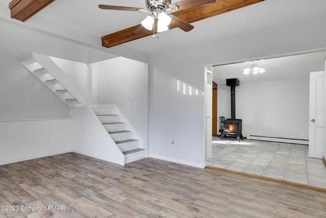 $1,800 | 122 Kocher Lane, Wind Gap, PA 18091