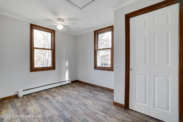 $1,800 | 122 Kocher Lane, Wind Gap, PA 18091