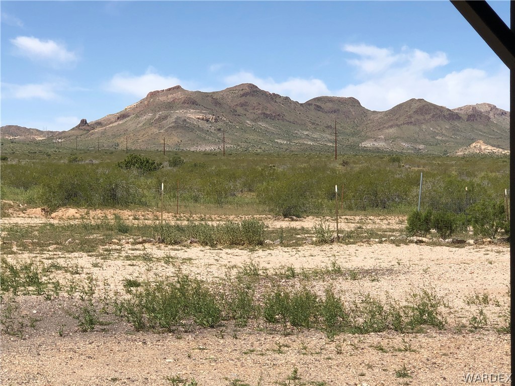 1290 Guthrie Road Golden Valley, AZ 86413 - Photo 43 of 47